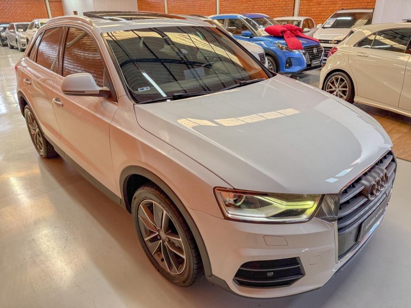 Q3 1.4 TFSI AMBIENTE GASOLINA 4P S TRONIC - 2017 - BENTO GONçALVES