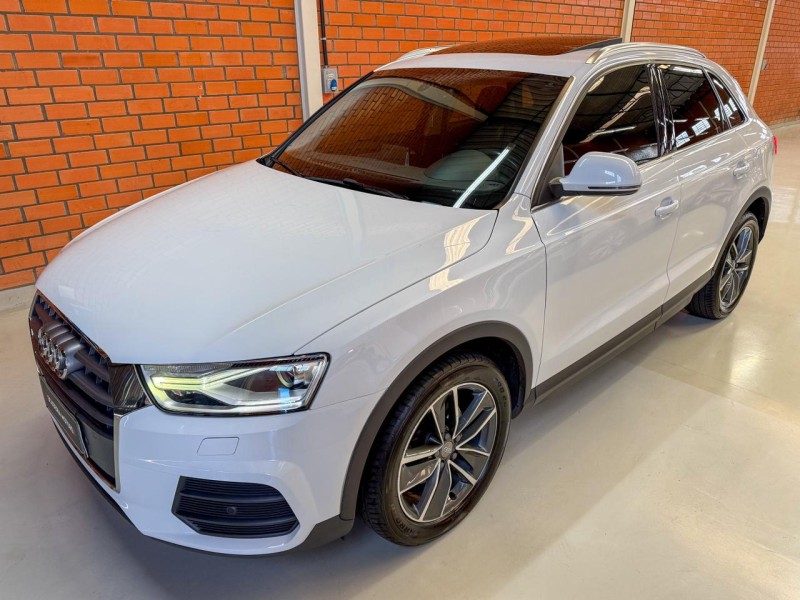 Q3 1.4 TFSI AMBIENTE GASOLINA 4P S TRONIC