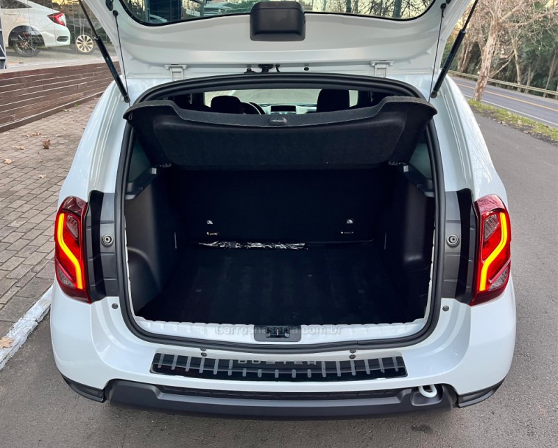 DUSTER 1.6 AUTHENT 16V FLEX 4P AUTOMÁTICO - 2020 - DOIS IRMãOS