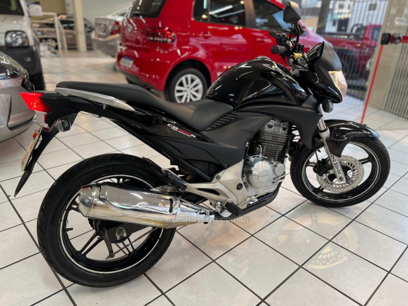 CB 300R  - 2010 - CAXIAS DO SUL