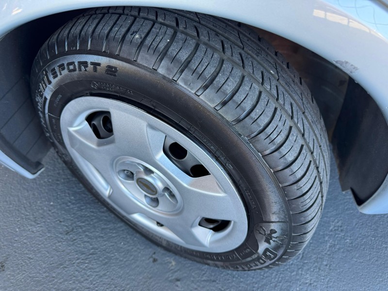 CORSA 1.4 MPFI MAXX 8V FLEX 4P MANUAL - 2012 - CAXIAS DO SUL