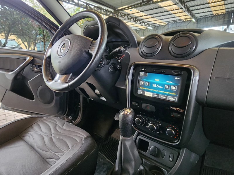 DUSTER 1.6 DYNAMIQUE 4X2 16V FLEX 4P MANUAL - 2013 - CAXIAS DO SUL