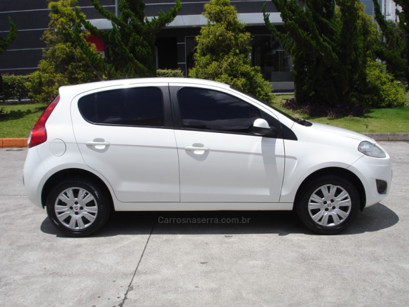 PALIO 1.6 MPI ESSENCE 16V FLEX 4P MANUAL - 2014 - CAXIAS DO SUL