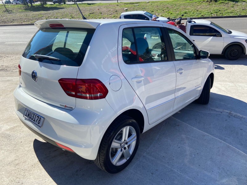 FOX 1.0 MPI COMFORTLINE 12V FLEX 4P MANUAL - 2016 - CAXIAS DO SUL
