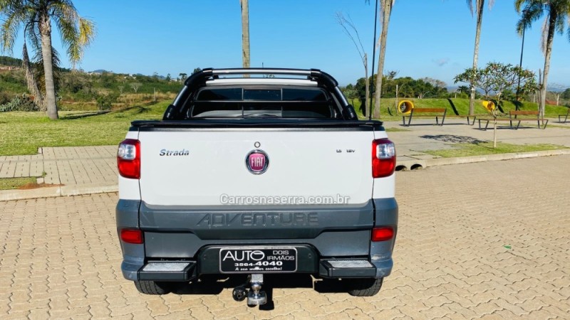 STRADA 1.8 MPI ADVENTURE CD 16V FLEX 3P MANUAL - 2015 - DOIS IRMãOS