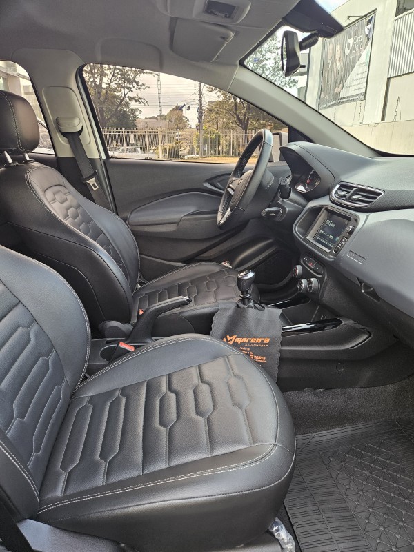 ONIX 1.4 MPFI LTZ 8V FLEX 4P MANUAL - 2019 - FARROUPILHA