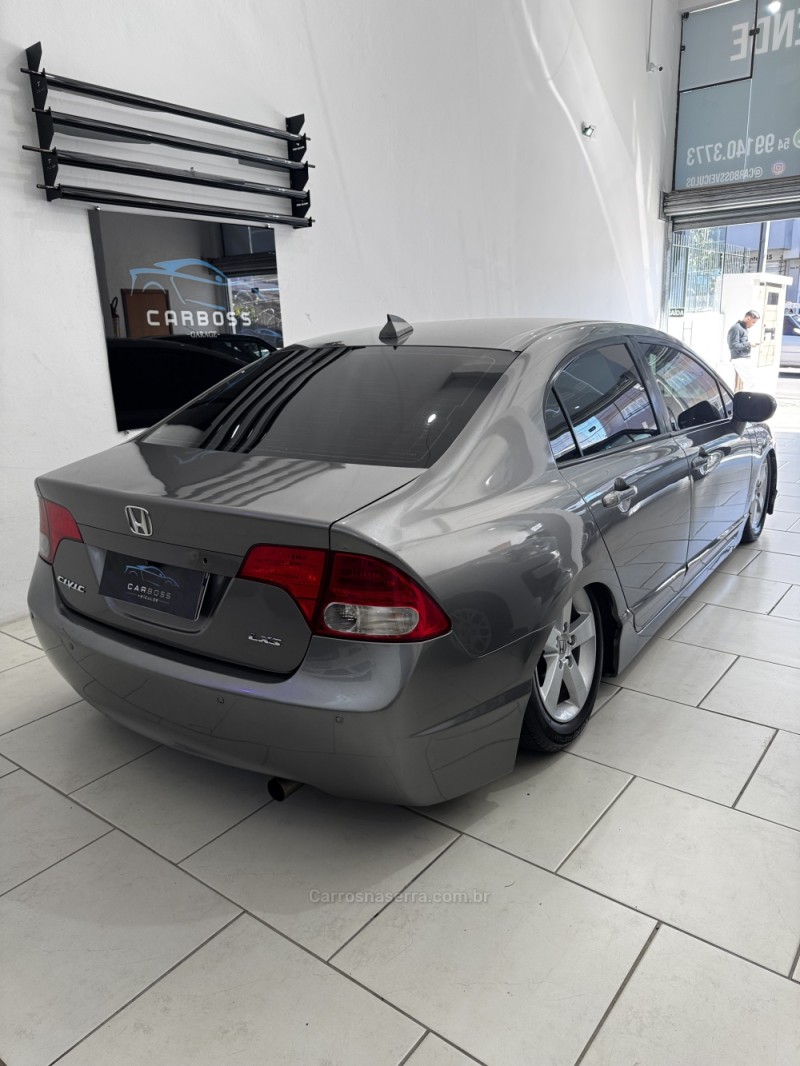 CIVIC 1.8 LXS 16V GASOLINA 4P AUTOMÁTICO - 2008 - CAXIAS DO SUL