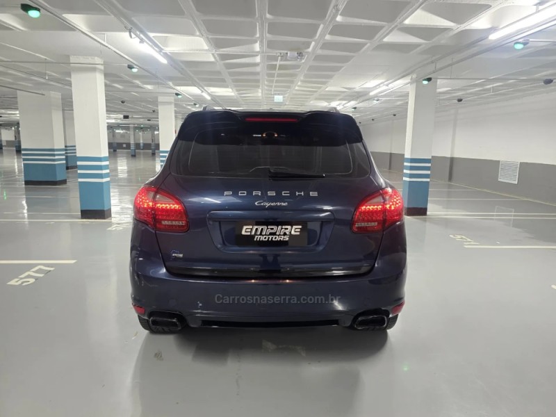 CAYENNE 3.6 4X4 V6 24V GASOLINA 4P TIPTRONIC - 2013 - PORTO ALEGRE