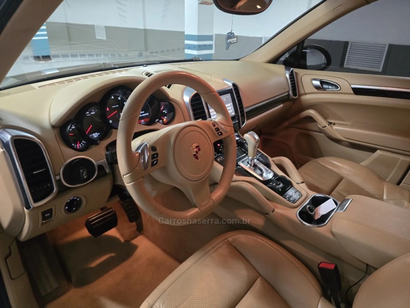 CAYENNE 3.6 4X4 V6 24V GASOLINA 4P TIPTRONIC - 2013 - PORTO ALEGRE