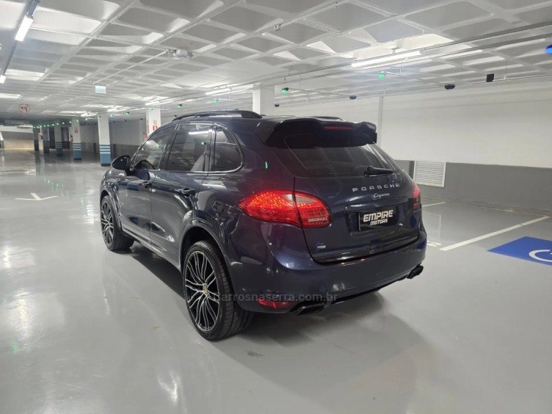 CAYENNE 3.6 4X4 V6 24V GASOLINA 4P TIPTRONIC - 2013 - PORTO ALEGRE