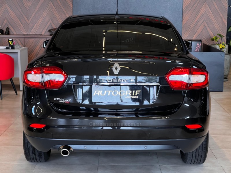 FLUENCE 2.0 DYNAMIQUE PLUS 16V FLEX 4P AUTOMÁTICO - 2018 - CAMPO BOM
