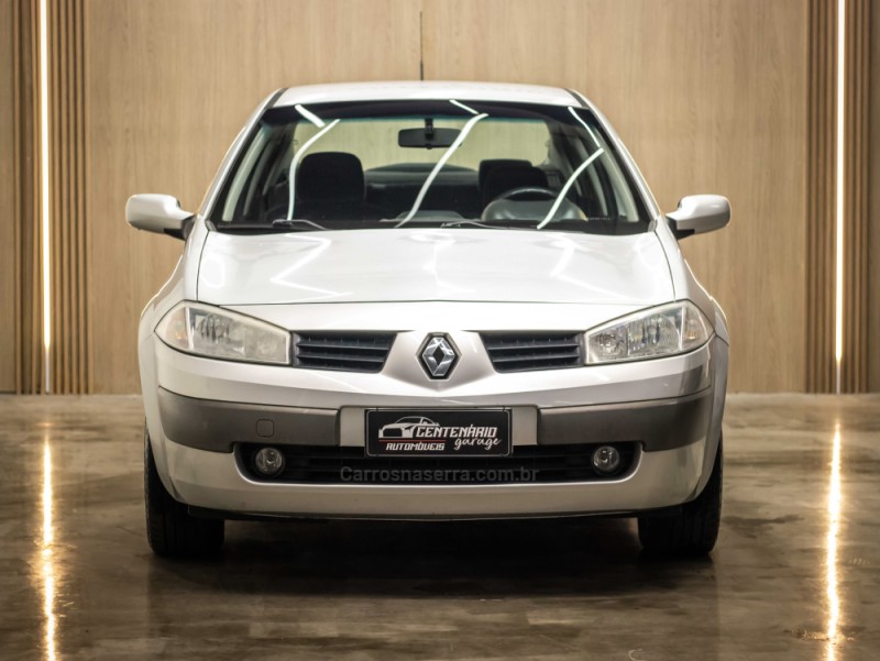 MÉGANE 1.6 DYNAMIQUE 16V FLEX 4P MANUAL - 2009 - CAXIAS DO SUL