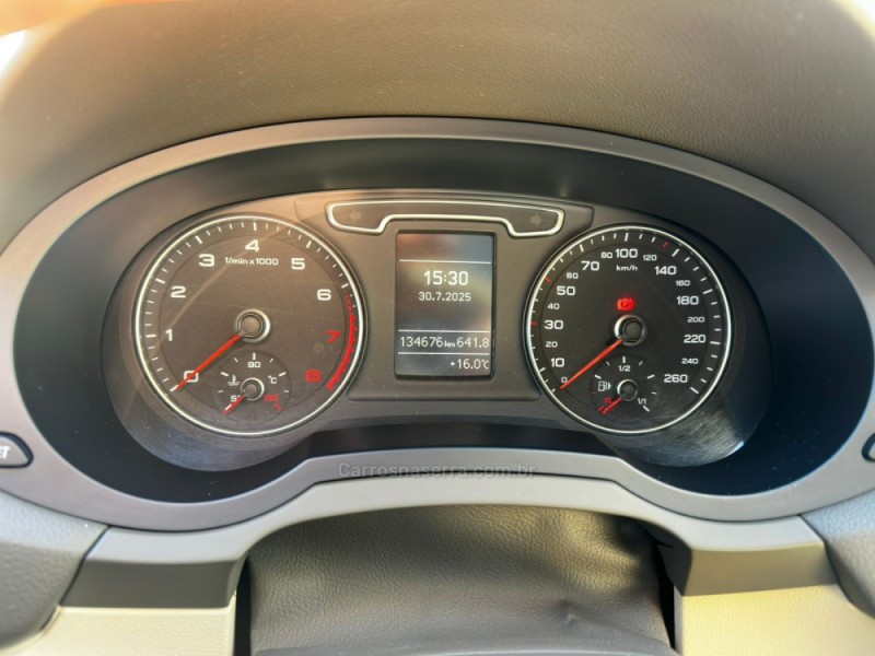 Q3 2.0 TFSI AMBIENTE QUATTRO 4P GASOLINA S TRONIC - 2013 - CANELA