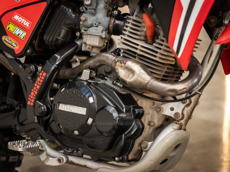 CRF 230F  - 2015 - CAXIAS DO SUL