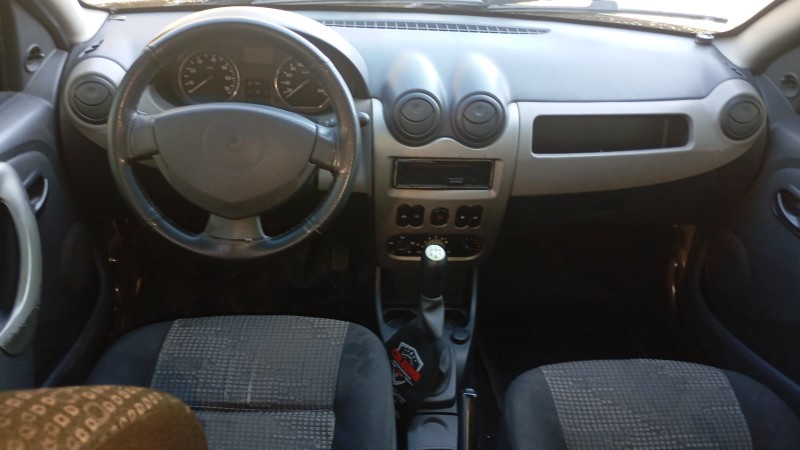 SANDERO 1.6 EXPRESSION 8V FLEX 4P MANUAL - 2010 - FARROUPILHA