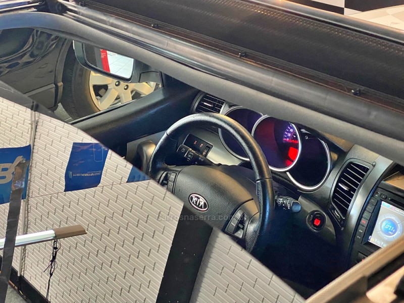 SORENTO 3.5 4X4 V6 24V GASOLINA 4P AUTOMÁTICO - 2012 - NOVO HAMBURGO