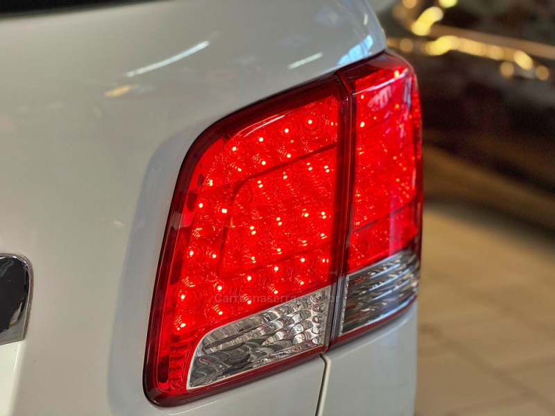 SORENTO 3.5 4X4 V6 24V GASOLINA 4P AUTOMÁTICO - 2012 - NOVO HAMBURGO