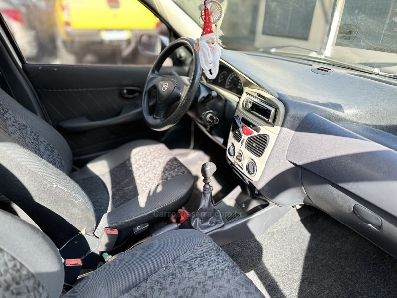 SIENA 1.0 MPI FIRE 8V GASOLINA 4P MANUAL - 2009 - CAMPO BOM