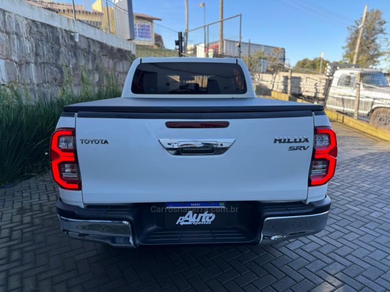 HILUX 2.8 SRX 4X4 CD 16V DIESEL 4P AUTOMÁTICO - 2016 - FARROUPILHA
