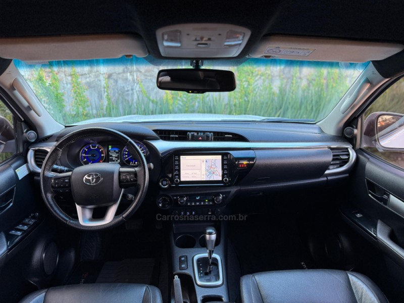 HILUX 2.8 SRX 4X4 CD 16V DIESEL 4P AUTOMÁTICO - 2016 - FARROUPILHA