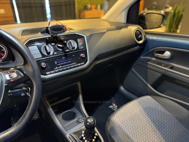 UP 1.0 TSI MOVE UP 12V FLEX 4P MANUAL - 2018 - FARROUPILHA