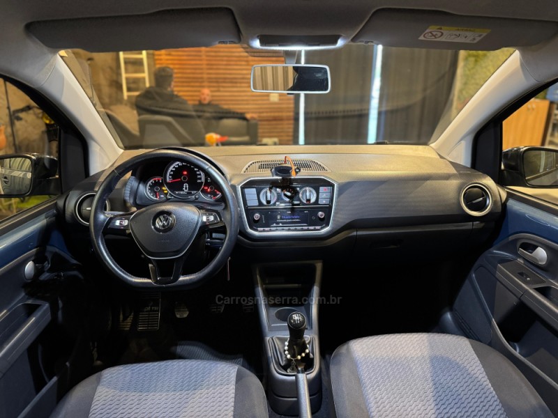 UP 1.0 TSI MOVE UP 12V FLEX 4P MANUAL - 2018 - FARROUPILHA