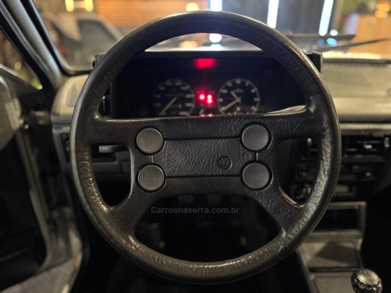 VOYAGE 1.6 GL 8V GASOLINA 2P MANUAL - 1988 - FARROUPILHA
