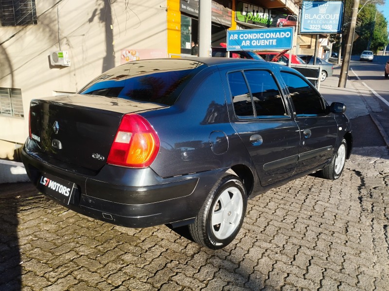 CLIO 1.6 PRIVILÉGE 16V FLEX 4P MANUAL - 2004 - CAXIAS DO SUL