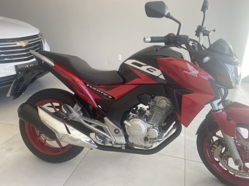 CB 250F TWISTER CBS - 2019 - CANELA