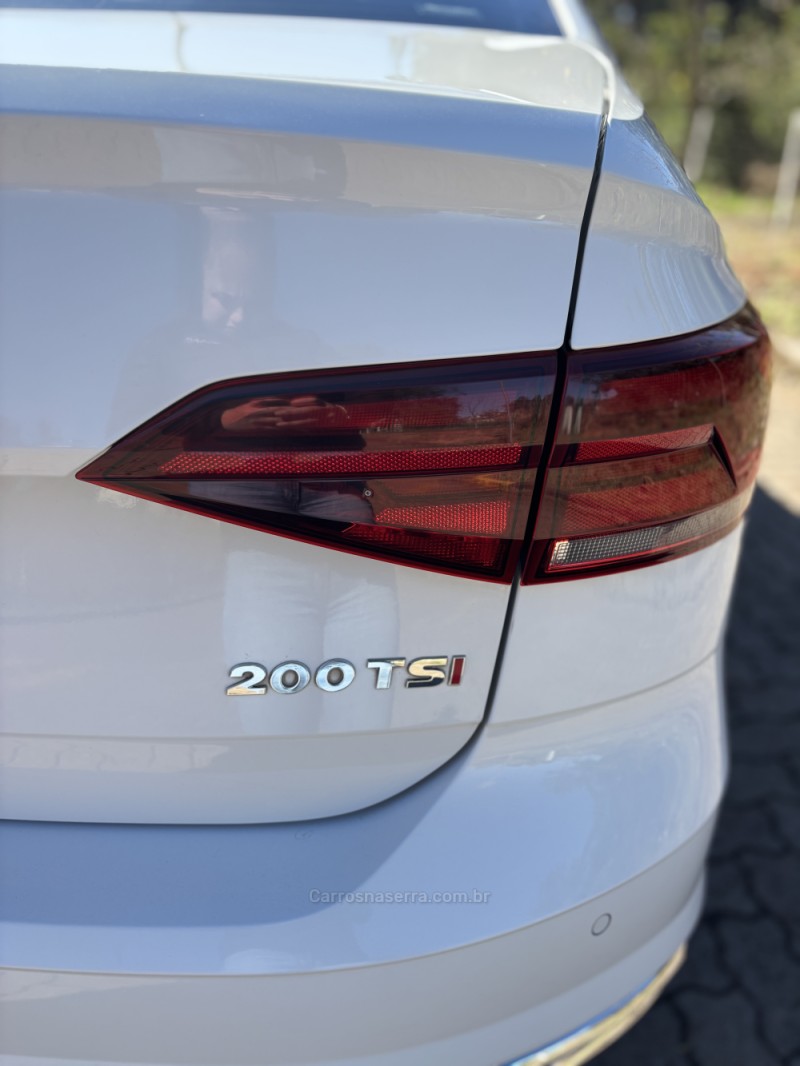 VIRTUS 1.0 200 TSI HIGHLINE AUTOMÁTICO - 2022 - SANANDUVA
