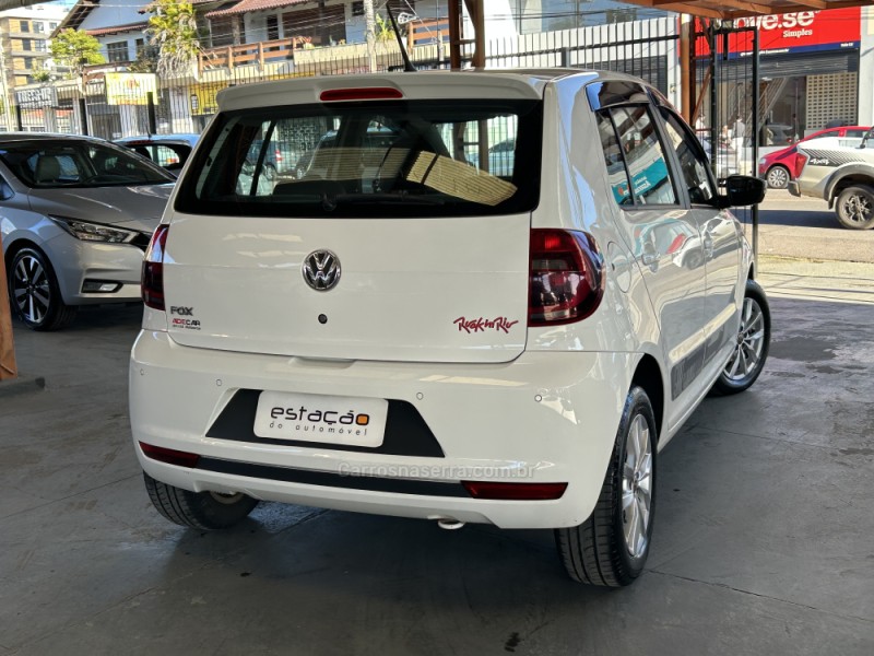 FOX 1.6 MI ROCK IN RIO 8V FLEX 4P MANUAL - 2014 - NOVO HAMBURGO