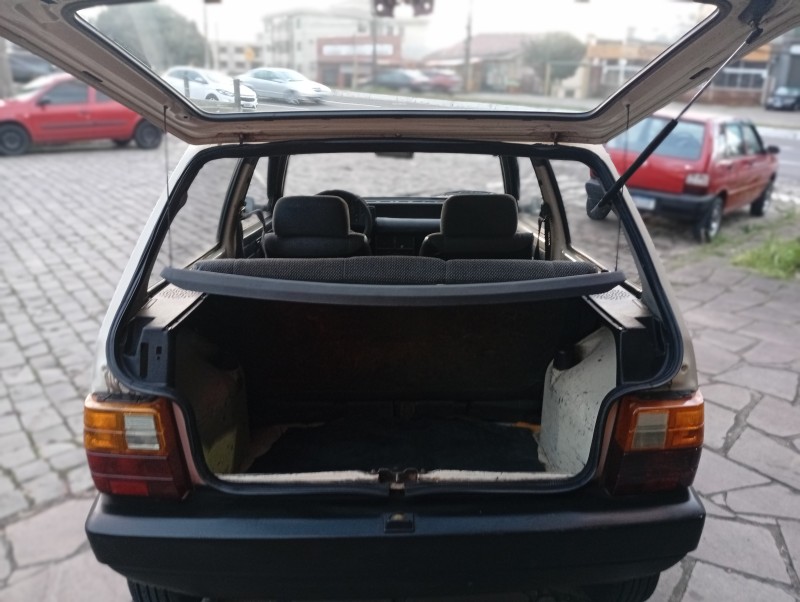 UNO 1.0 MILLE 8V GASOLINA 2P MANUAL - 1991 - CAXIAS DO SUL