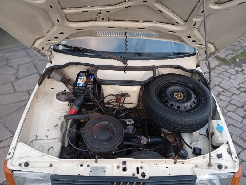 UNO 1.0 MILLE 8V GASOLINA 2P MANUAL - 1991 - CAXIAS DO SUL