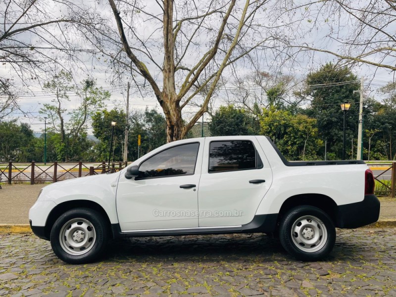DUSTER OROCH 1.6 16V FLEX EXPRESS 4P MANUAL - 2020 - NOVO HAMBURGO
