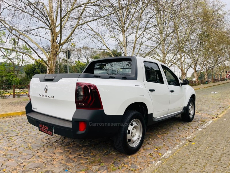 DUSTER OROCH 1.6 16V FLEX EXPRESS 4P MANUAL - 2020 - NOVO HAMBURGO