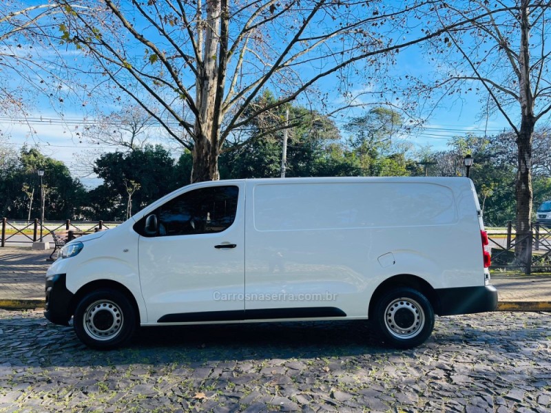 EXPERT 1.6 BLUEHDI DIESEL BUSINESS PACK MANUAL - 2021 - NOVO HAMBURGO