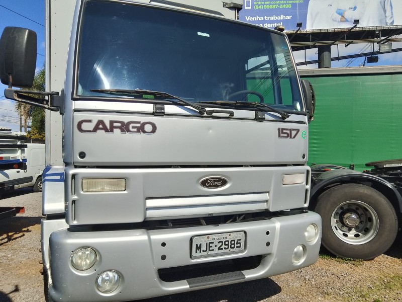 CARGO 1517 TURBO - 2011 - CAXIAS DO SUL