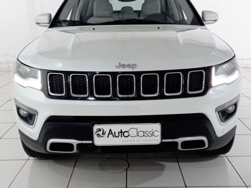 COMPASS 2.0 16V DIESEL LIMITED 4X4 AUTOMÁTICO - 2018 - PORTO ALEGRE