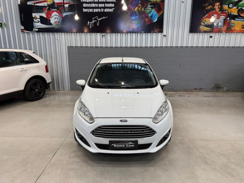 FIESTA 1.5 SE HATCH 16V FLEX 4P MANUAL - 2015 - CAXIAS DO SUL