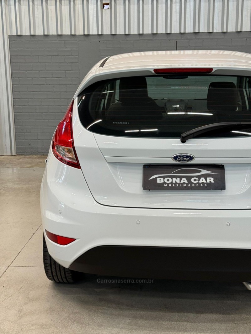 FIESTA 1.5 SE HATCH 16V FLEX 4P MANUAL - 2015 - CAXIAS DO SUL