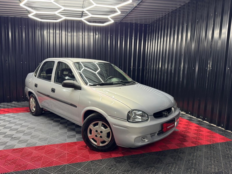 CORSA 1.6 MPFI CLASSIC SEDAN 8V GASOLINA 4P MANUAL - 2003 - CAXIAS DO SUL