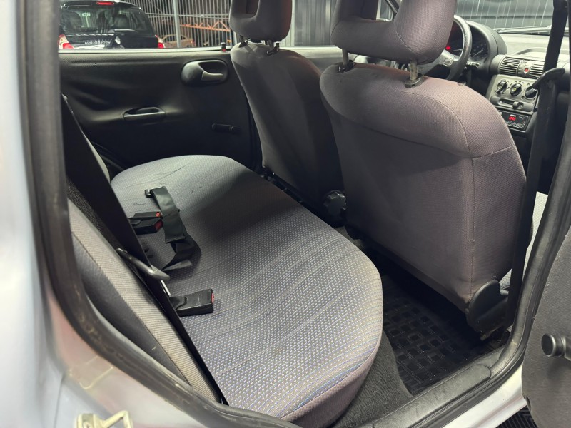 CORSA 1.6 MPFI CLASSIC SEDAN 8V GASOLINA 4P MANUAL - 2003 - CAXIAS DO SUL