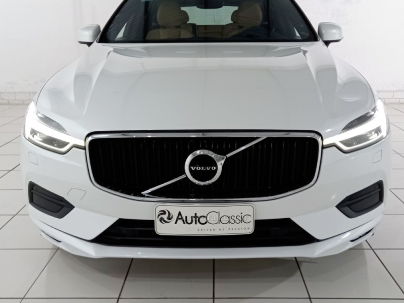XC60 2.0 T5 MOMENTUM GASOLINA 4P AUTOMÁTICO - 2018 - PORTO ALEGRE