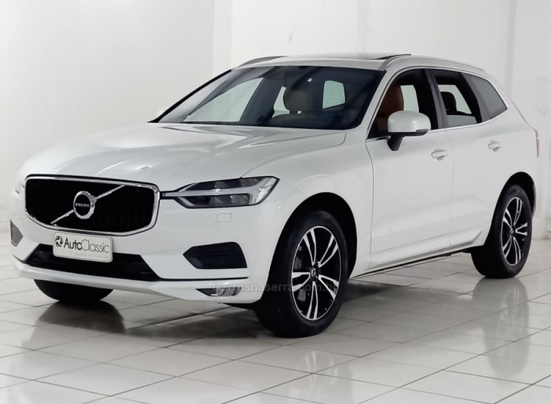 XC60 2.0 T5 MOMENTUM GASOLINA 4P AUTOMÁTICO - 2018 - PORTO ALEGRE