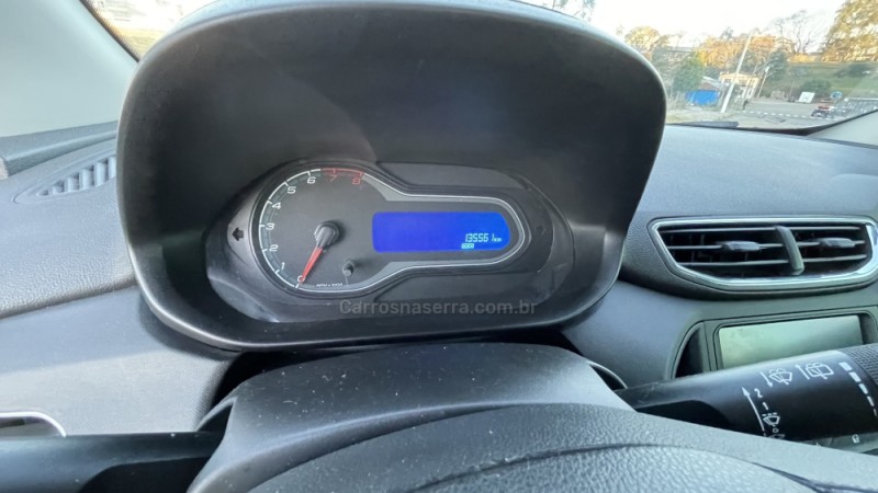 ONIX 1.0 LT PLUS 8V FLEX 4P MANUAL - 2014 - VILA FLORES