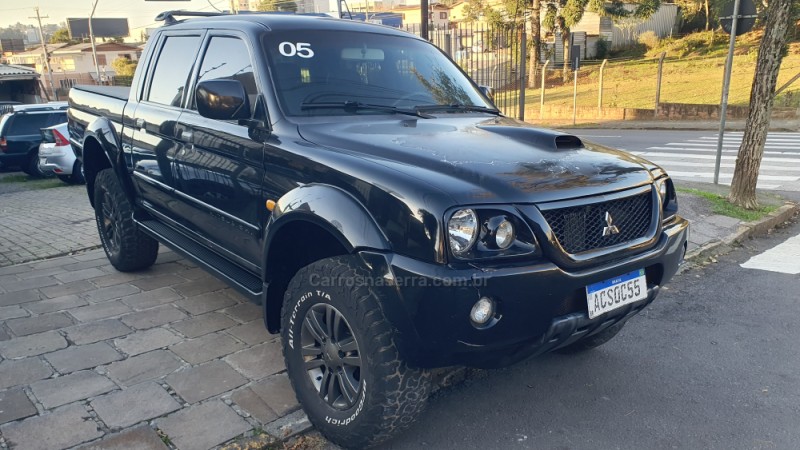 L200 2.5 GLS SPORT 4X4 CD 8V TURBO INTERCOOLER DIESEL 4P MANUAL - 2005 - CAXIAS DO SUL