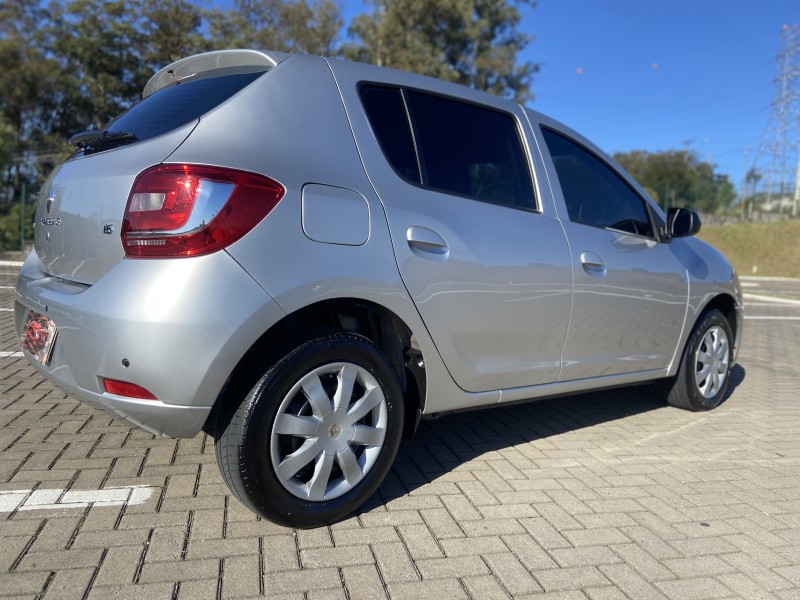 SANDERO 1.6 EXPRESSION 8V HI-TORQUE FLEX 4P MANUAL - 2020 - CAXIAS DO SUL
