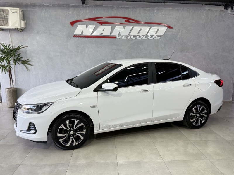 ONIX 1.0	PREMIER PLUS 12V TURBO FLEX 4P AUTOMÁTICO