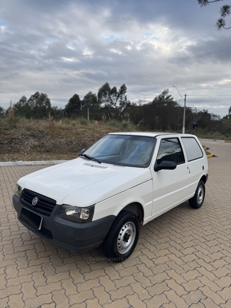 UNO 1.3 MPI FIRE FURGÃO 8V GASOLINA 2P MANUAL - 2011 - BENTO GONçALVES