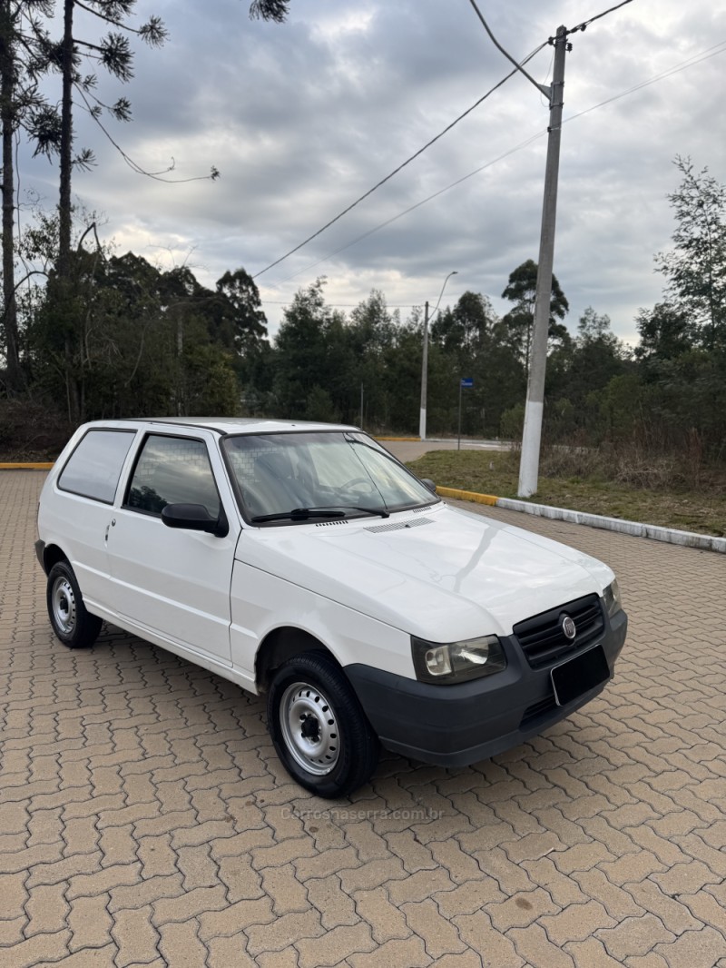 UNO 1.3 MPI FIRE FURGÃO 8V GASOLINA 2P MANUAL - 2011 - BENTO GONçALVES